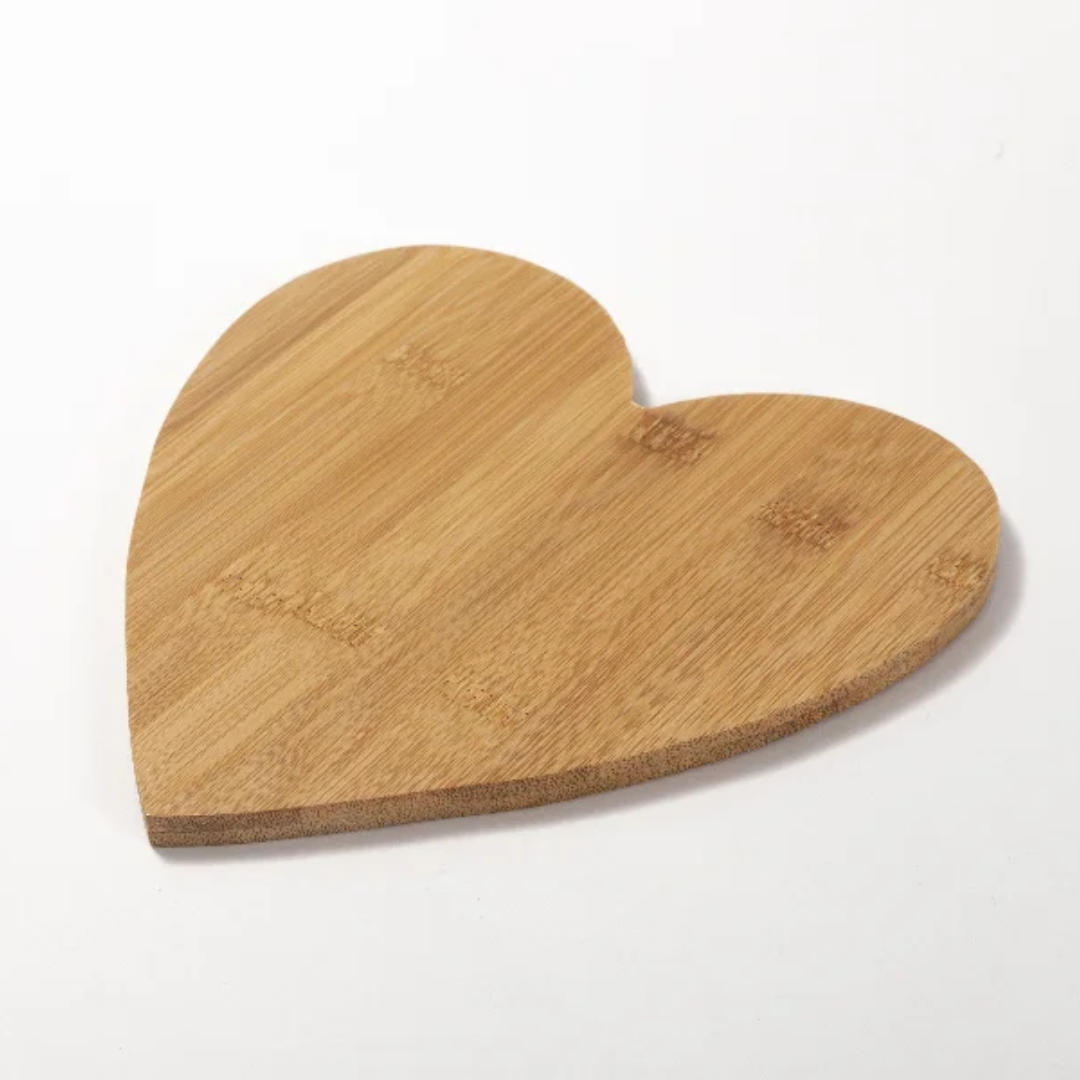 Heart Shape Bamboo Cutting Board (Sublimation & Engraving) | 21.5 x 22.5 x 0.9cm